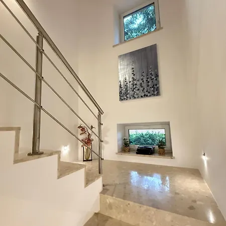 Apartmán Lesny 130m2 Kabaty *