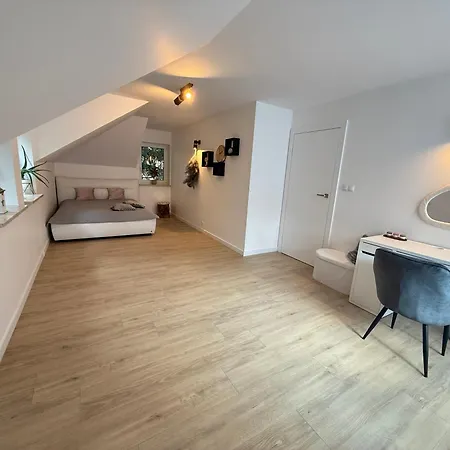 Lesny 130m2 Kabaty *