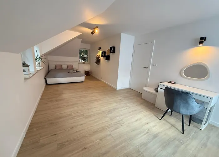 Lesny 130m2 Kabaty *